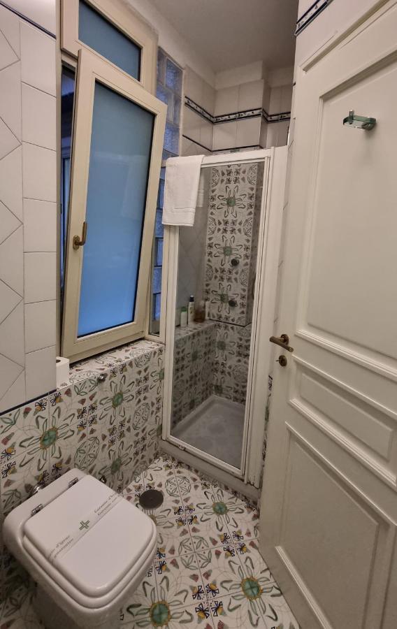 L'arnia Alloggio in famiglia Napoli